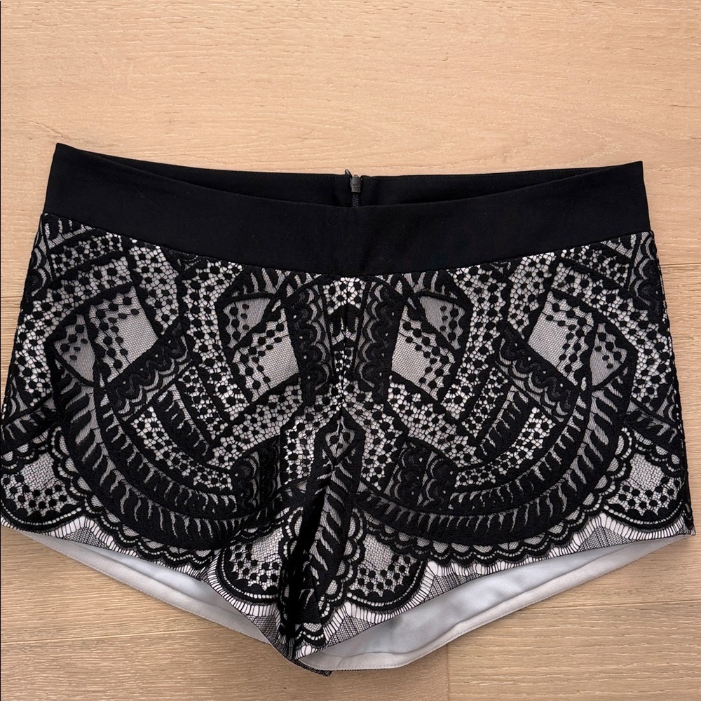 Mason Black Lace-Overlay Women's Shorts - Black & White